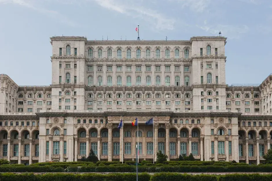 Cinci scenarii pentru noul Guvern: de la tehnocrați la coaliții politice