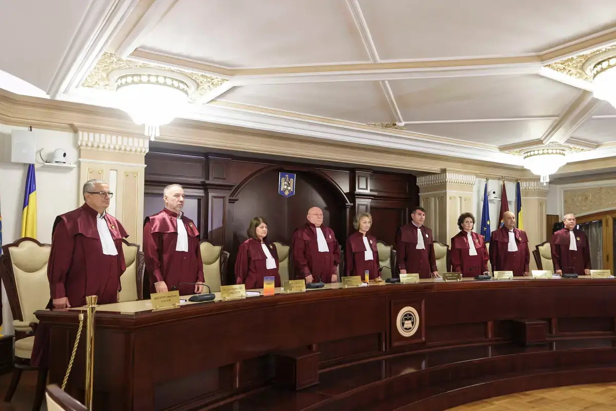 Curtea Constituțională analizează sesizarea lui Ilie Bolojan privind salariile magistraților