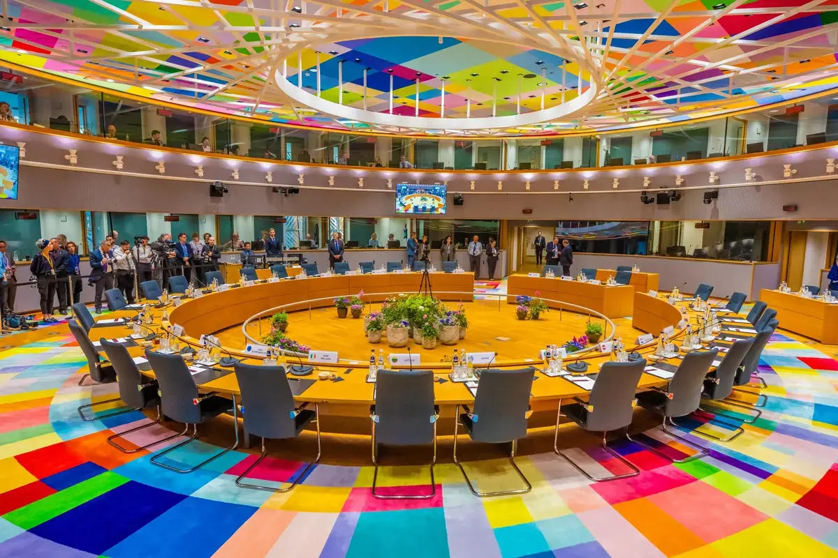 Liderii UE se confruntă azi pentru un buget de 2.000 de miliarde de euro