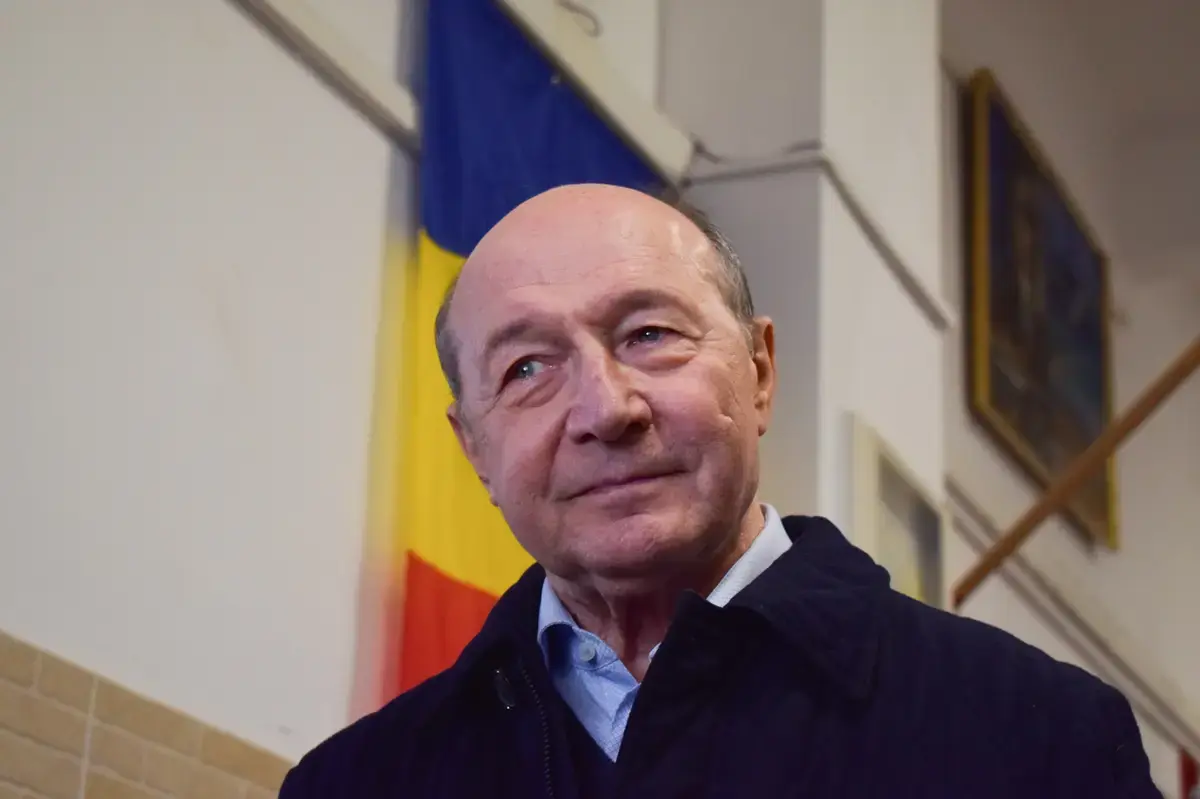PSD și PNL vor să-l păcălească pe Nicușor Dan