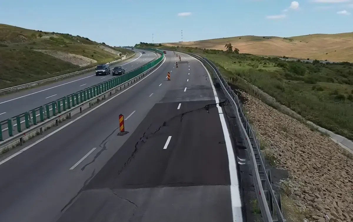 Șeful CNAIR explică închiderea unui sens pe A10 Sebeș-Turda după surpare