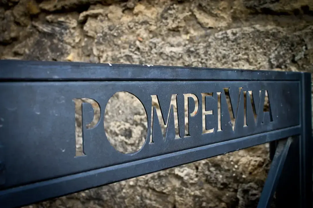 Tragedie la ISU Prahova: Un pompier de 44 de ani a fost găsit împușcat în unitate