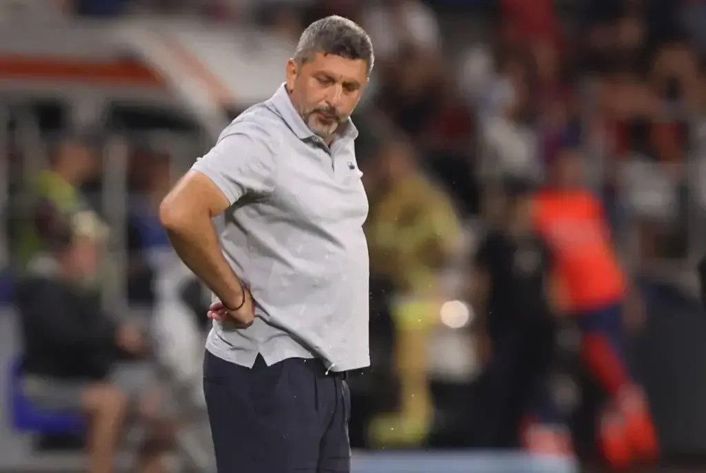 FCSB anunță decizii privind viitorul antrenorului Marius Baciu