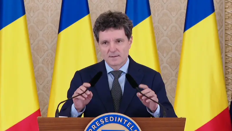Președintele Nicușor Dan susține interzicerea accesului copiilor la conținut online nociv