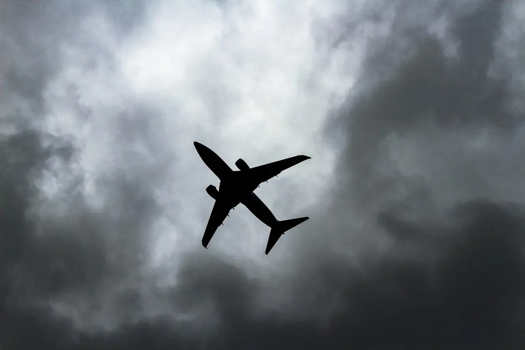 Alerta aeriană se extinde: patru județe sub amenințare