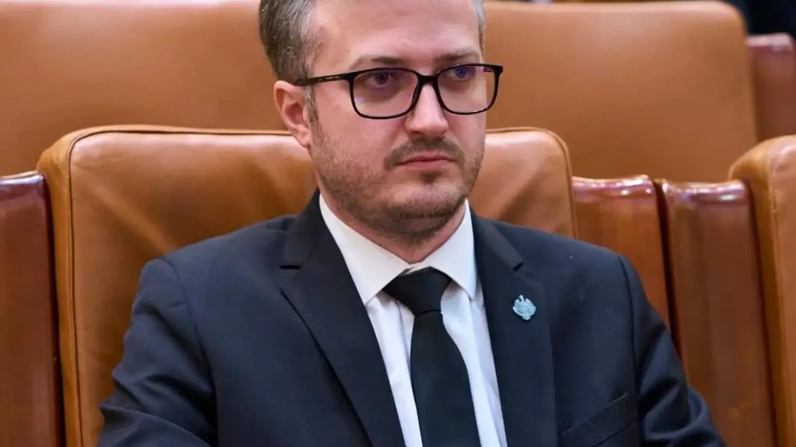 AUR acuză PSD de haos total în relația dintre fostă și actuală guvernare
