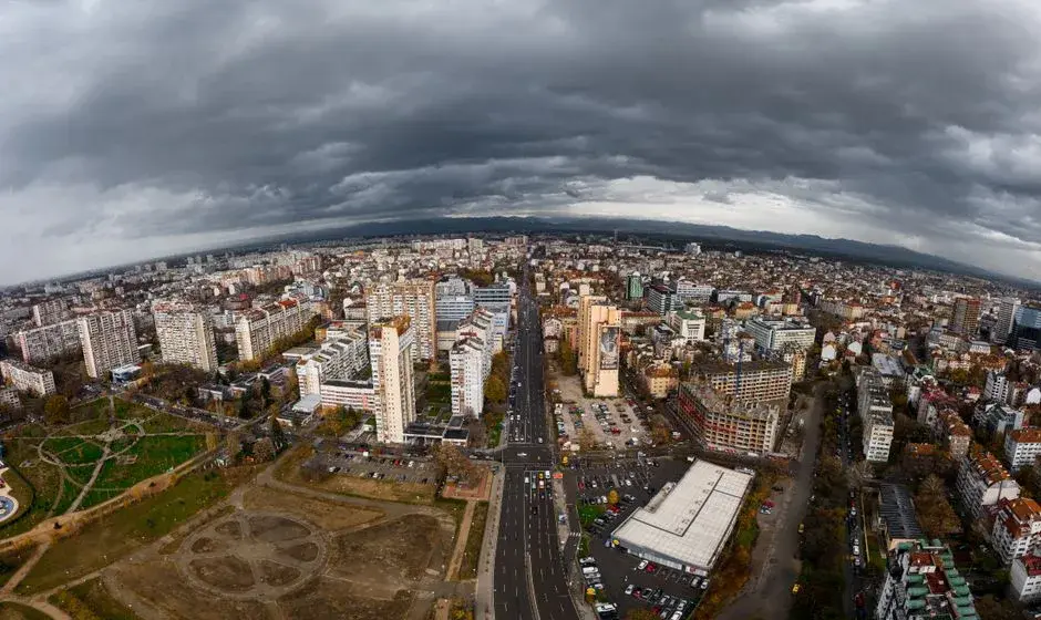 Bucureștiul se încălzește: temperaturi peste medie în toamnă până în noiembrie