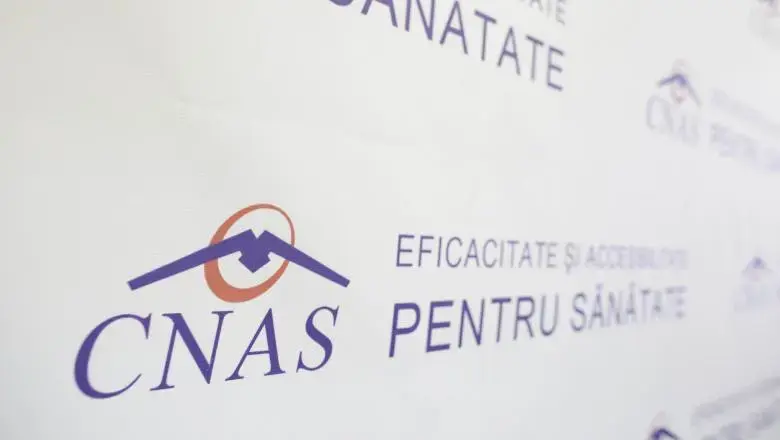 Cardul de sănătate și cartea de identitate, valabile în octombrie fără semnare