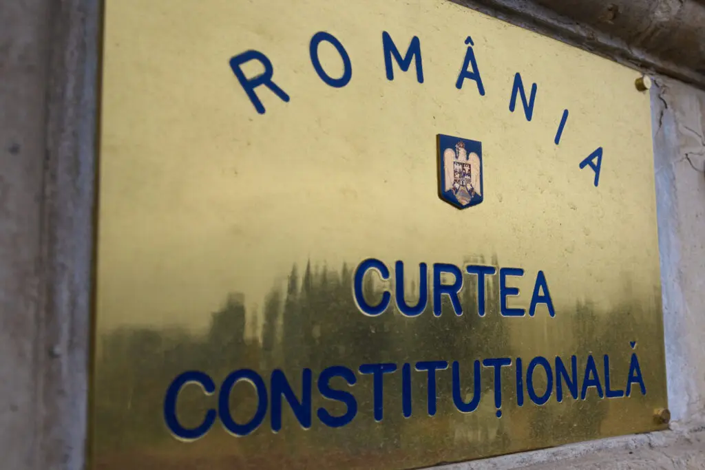 CCR a confirmat conflictul constituțional pe ordonanța SAFE: Parlament vs. Guvern