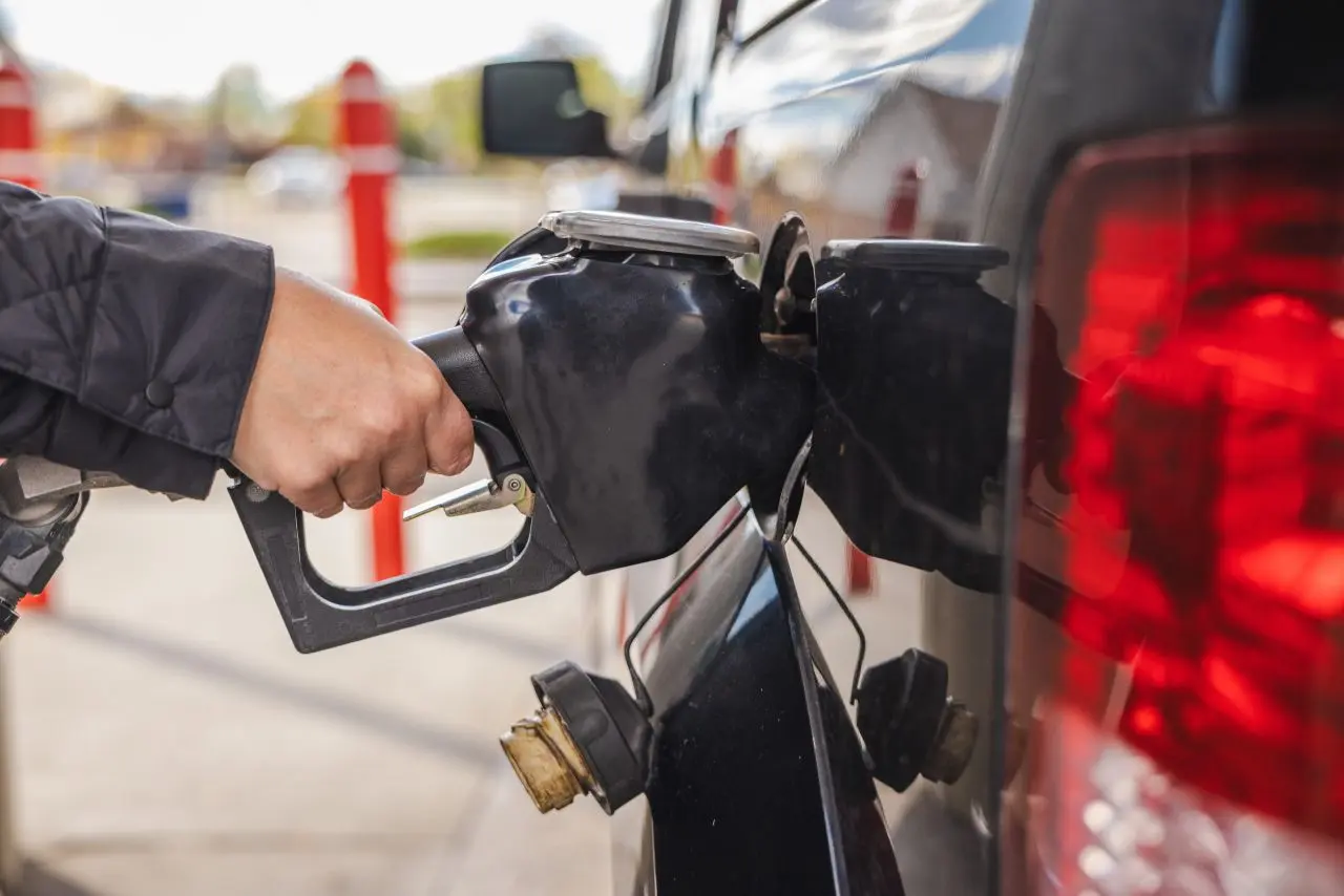 Deficitul mondial de motorină poate dura până în jumătatea anului 2027