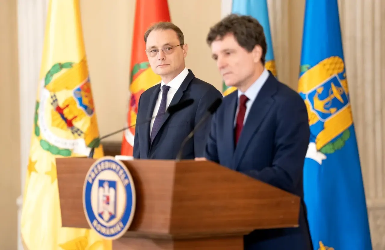 Guvernul Luca Niculescu ar putea avea aproape 300 de voturi în Parlament
