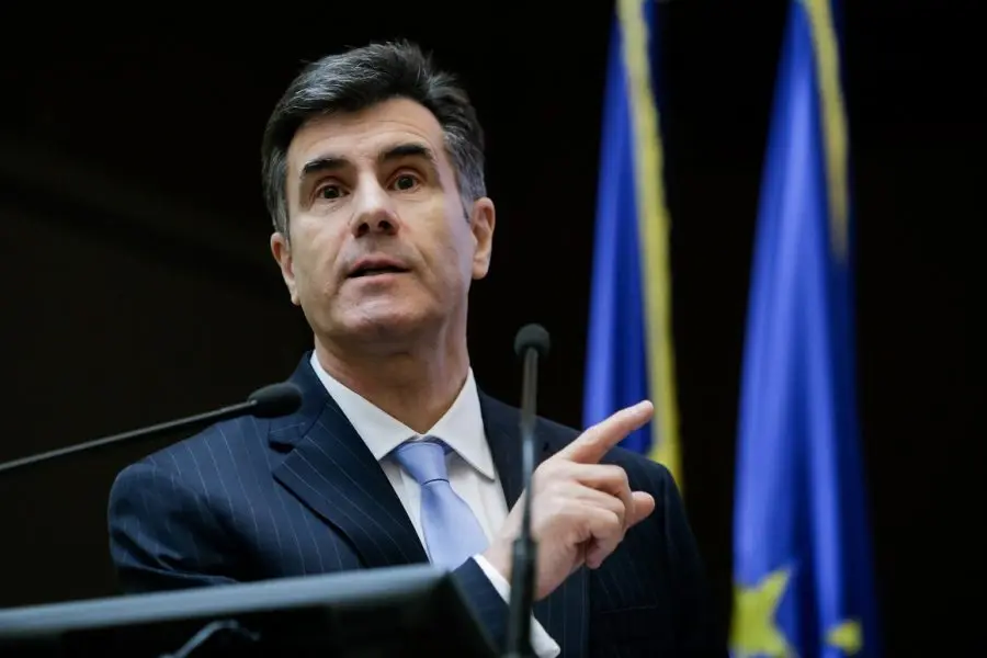 Guvernul Niculescu la probă: trei predicții înainte de vot