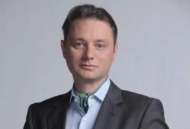 Guvernul Niculescu are 60% șanse de investitură, Nazare rămâne la Finanțe