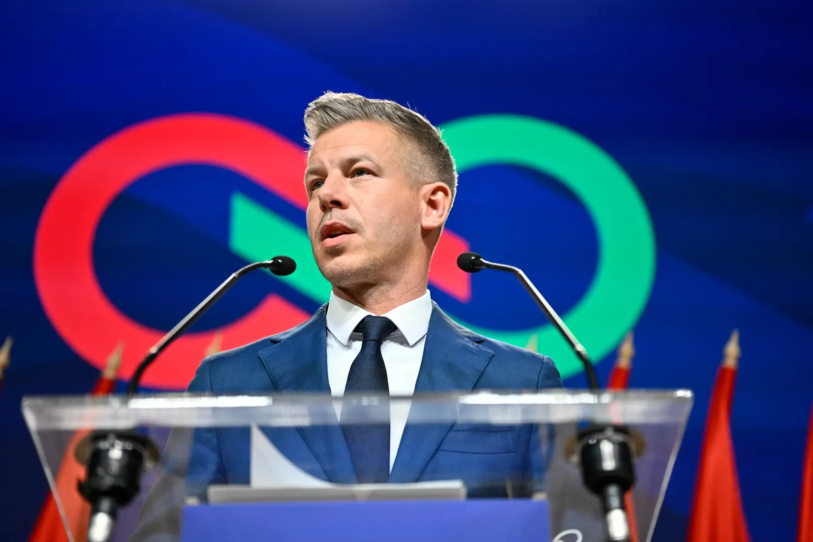 Liderul opoziției maghiare dă România exemplu negativ pentru corupție și risipă bugetară