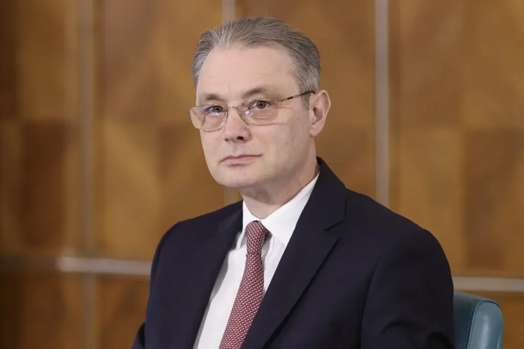 Luca Niculescu: deschis la dialog și la idei bune pentru un guvern stabil