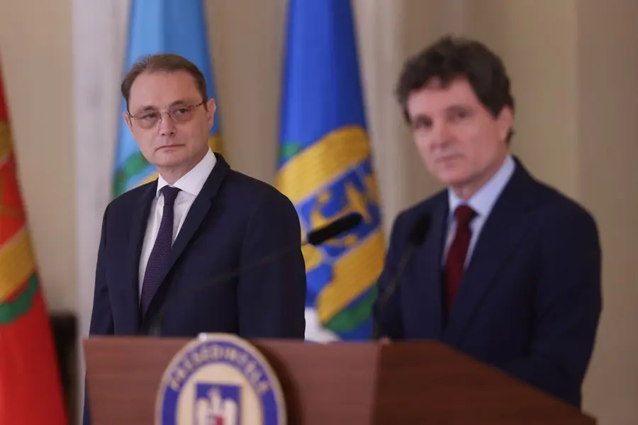Evanghelia bugetară a lui Luca: covrigi, apostoli și un buget cu goluri în mijloc