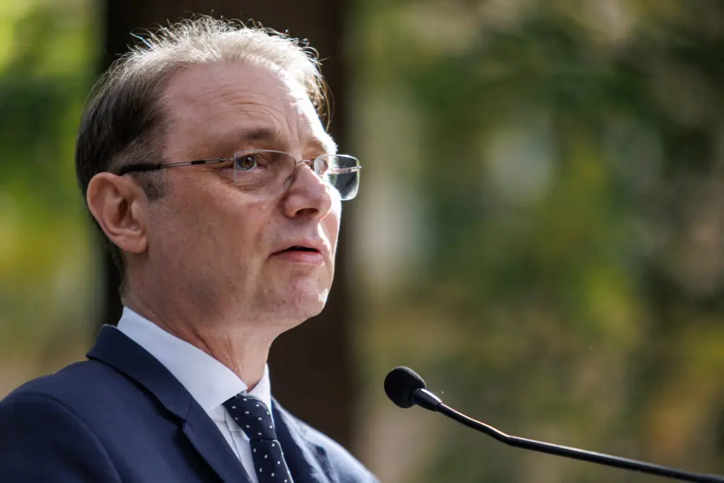 Luca Niculescu: toate variantele de guvern au fost pe masă în negocieri cu PNL, PSD și UDMR