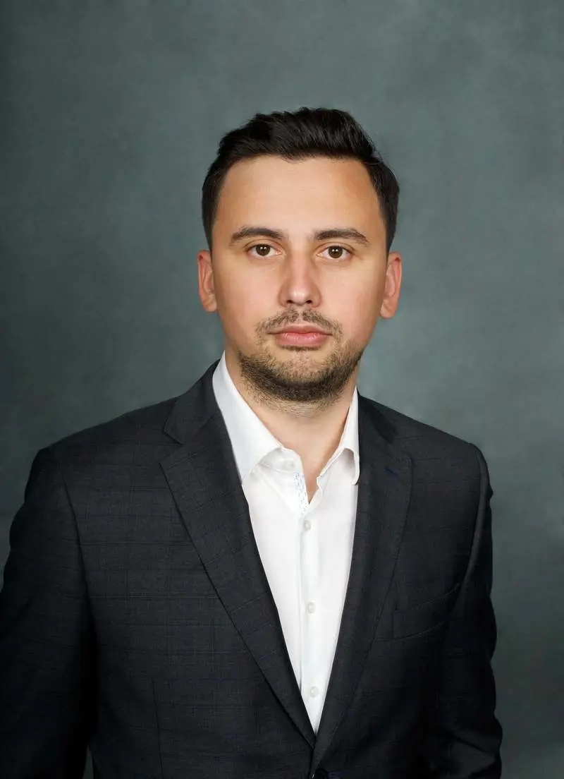 Mihai Ghigiu, fost șef al Cancelariei, propus pentru guvernul lui Luca Niculescu în portofoliul Investițiilor