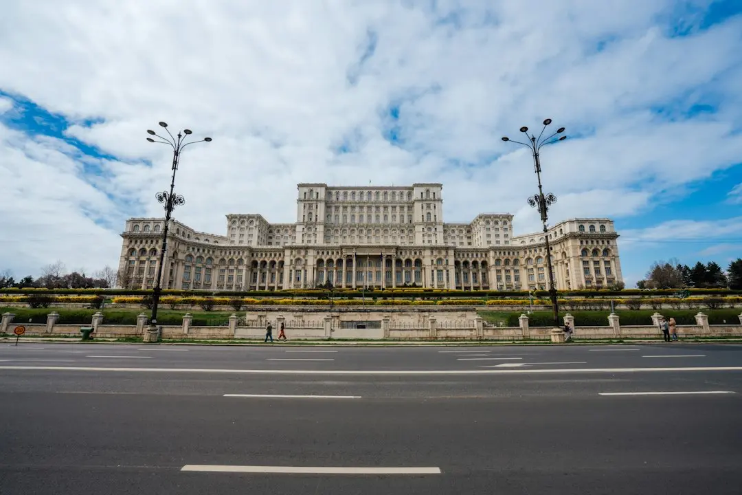Ministerul Justiției propune reguli noi pentru examenul de definitivat al notarilor stagiari