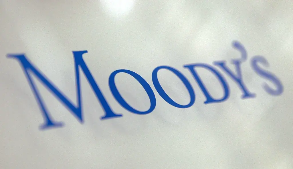 Moody’s: România poate reduce deficitul, dar o așteaptă un test major