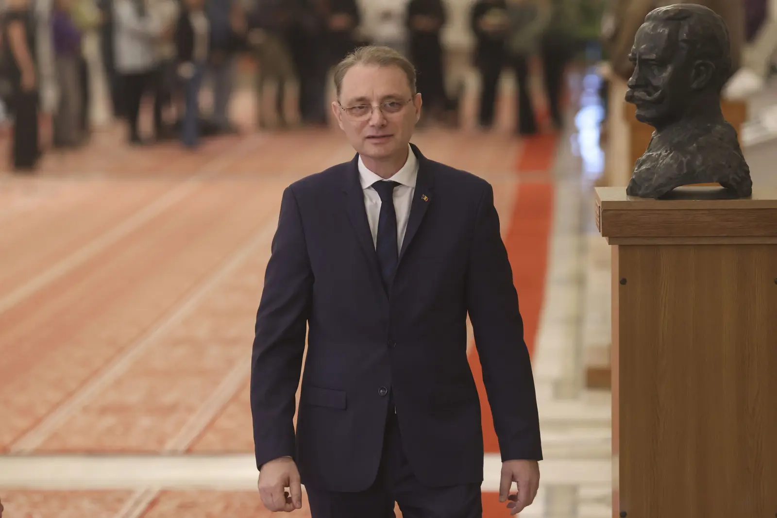 Niculescu la Chișinău: de la Mitropolit la Maia Sandu, o zi de vârf diplomatic