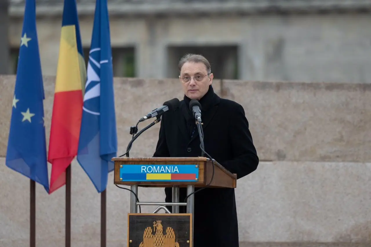 Niculescu, prima vizită oficială în străinătate: întâlniri la Chișinău