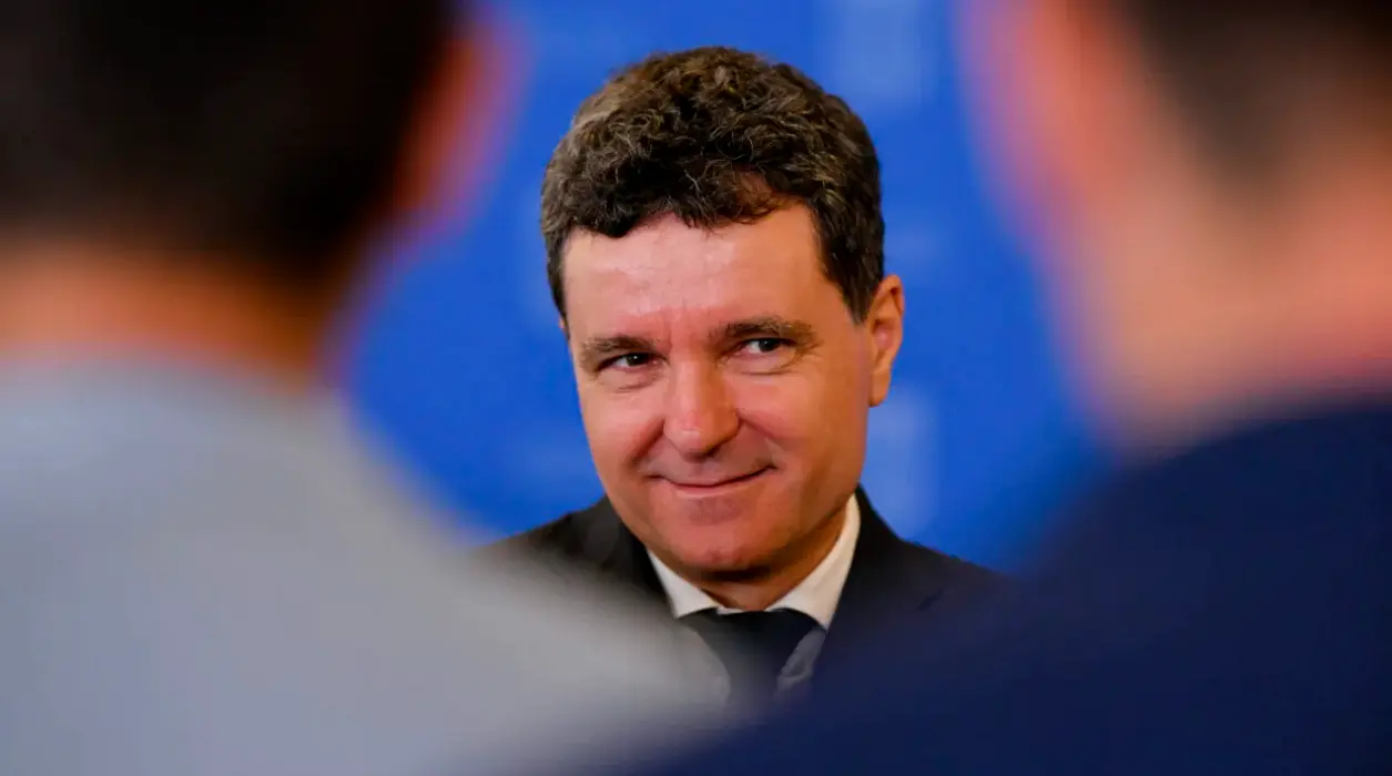 Nicușor Dan a discutat competitivitatea UE în întâlnirea virtuală a grupului „Prietenii Competitivității