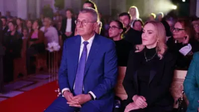 Pandele, revoltat după sesizarea CCR: „Voluntari are 125.000 de rezidenți, nu 50.000