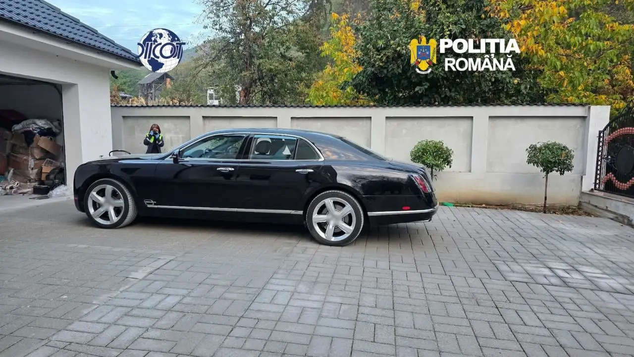 Percheziții DIICOT în dosar de fraudă vamală cu mașini de lux din SUA