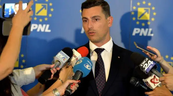 PNL avertizează: Guvernul Niculescu poate rămâne fără vot dacă se încălzește linia roșie