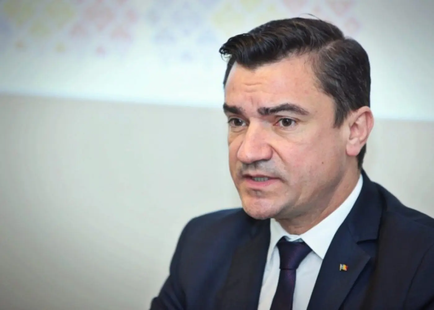Primarul Mihai Chirica și nouă angajați din Primăria Iași inculpați în dosarul „Păcura
