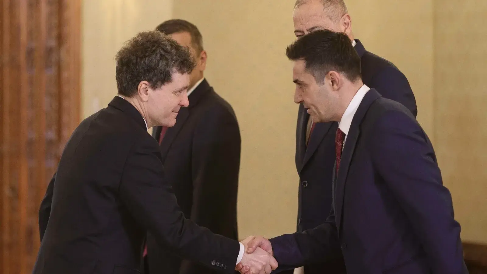 Nu suspendăm președintele, ne concentrăm pe formarea unui guvern funcțional