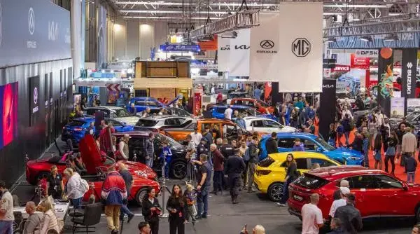 Salonul Auto București 2026: patru modele noi debută în România la Romexpo
