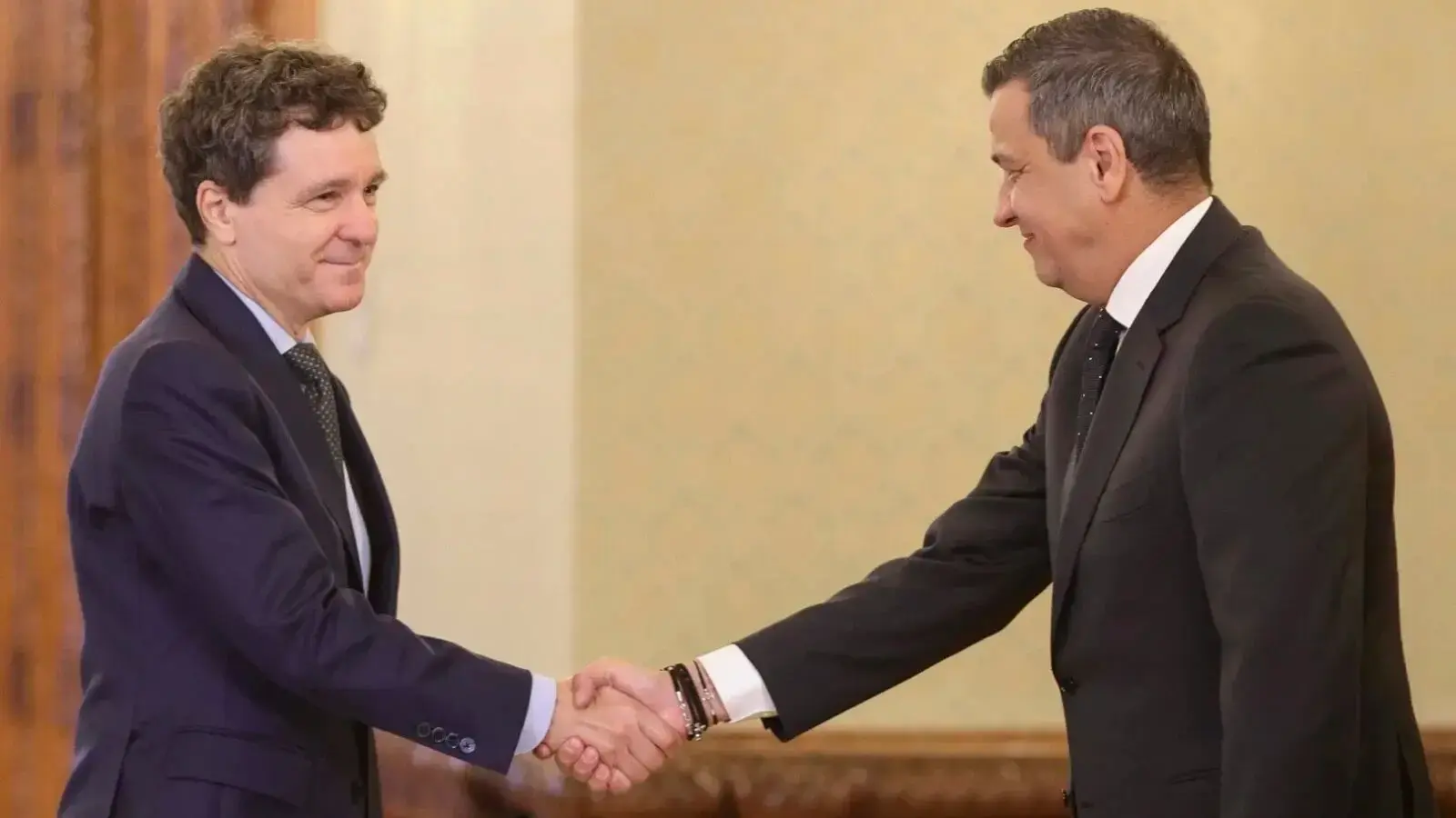 Sorin Grindeanu respinge comparația cu Ilie Bolojan privind o eventuală nominalizare de premier