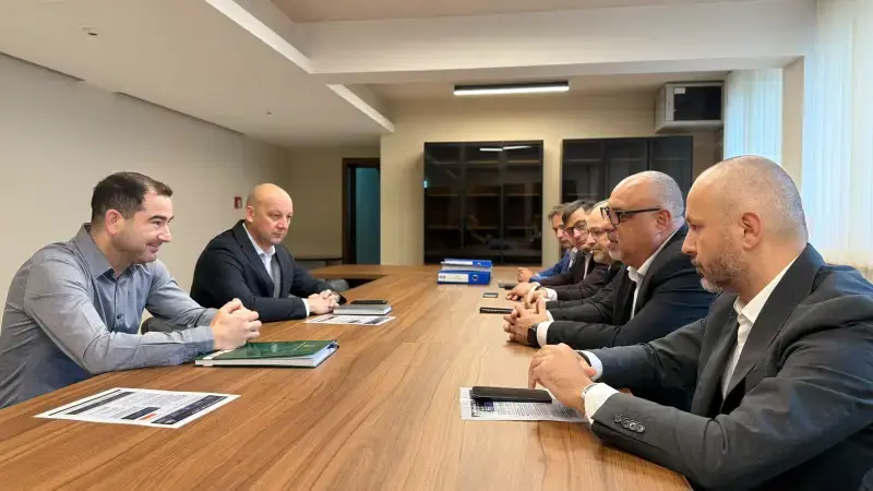 Transelectrica construiește podul energetic spre Moldova: două linii de 400 kV schimbă harta rețelei
