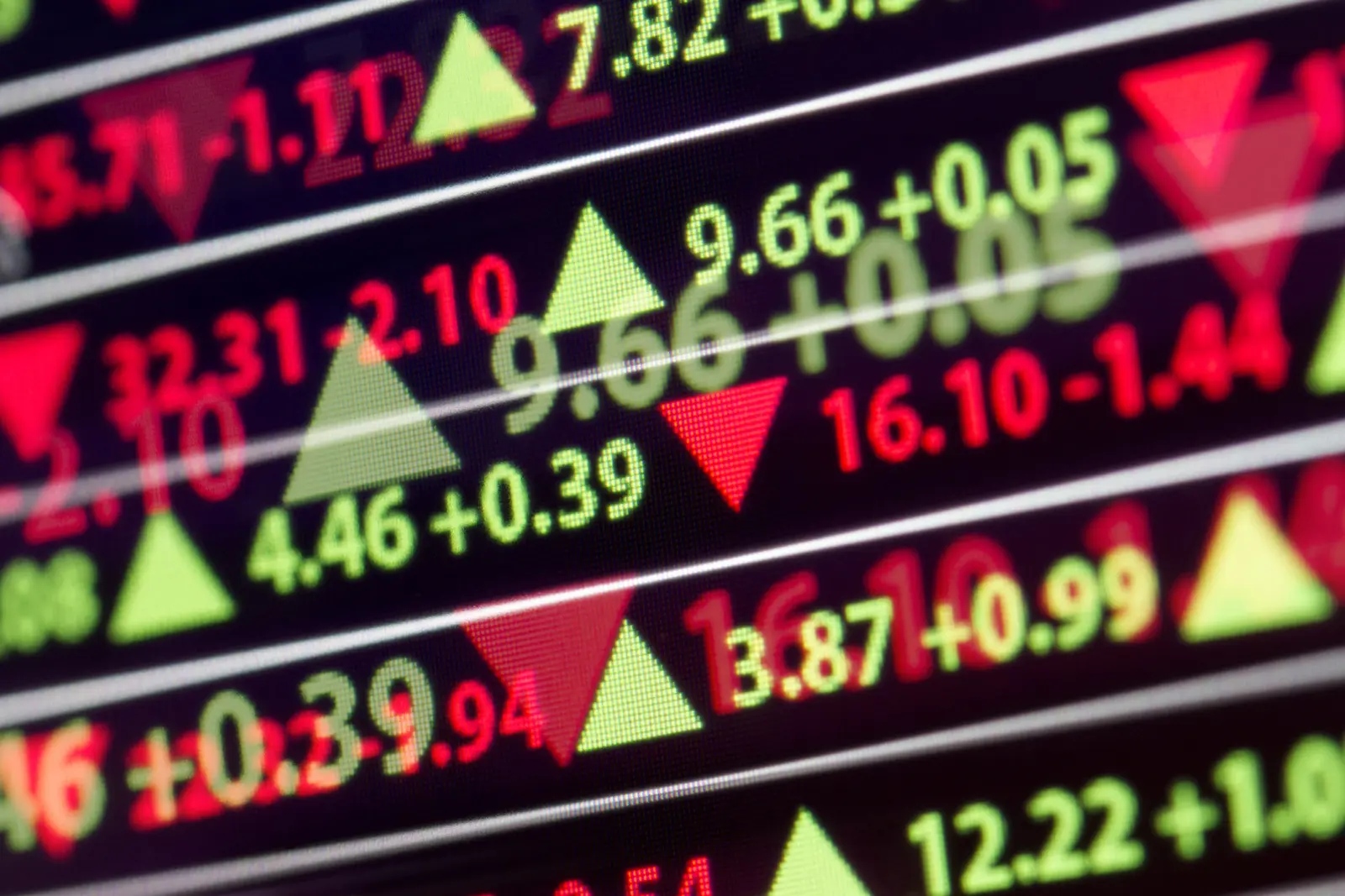 UE aprobă jandarm bursier european pentru protecția pieței financiare