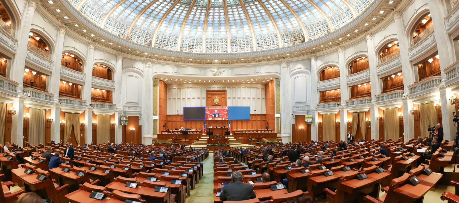 USR și PNL propun comisie pentru reforma administrativ-teritorială a României